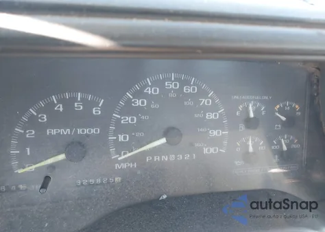 1998 Chevrolet C1500 Fleetside W/T from USA, damaged, VIN 1GCEC14W5WZ235130